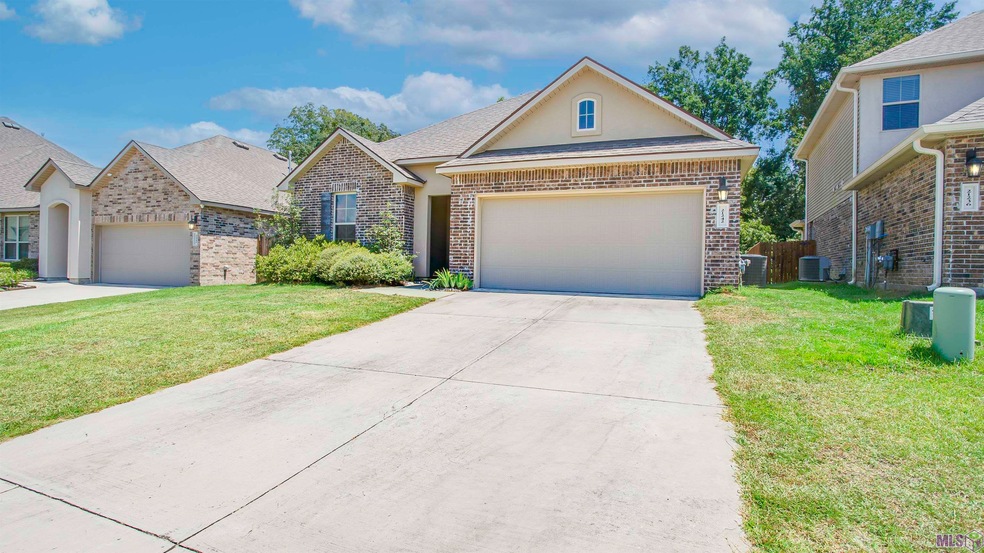 21242 W Grove Dr, Zachary, LA 70791 - photo 1