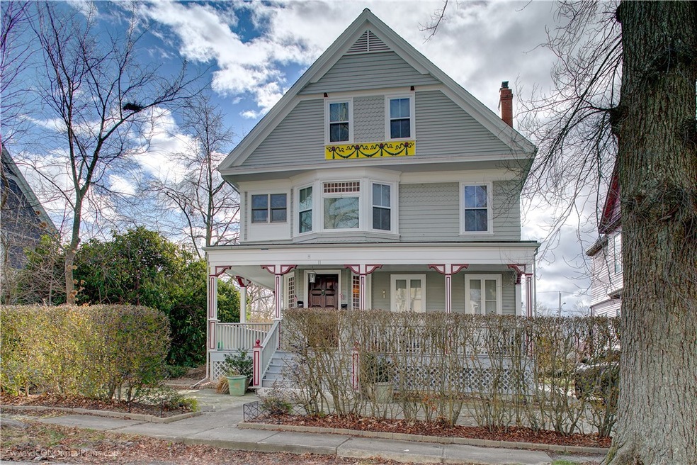 11 Dresser St unit 2, Newport, RI 02840 - photo 1