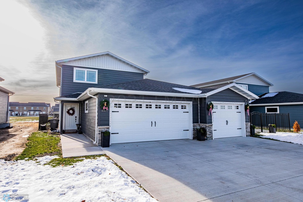 4417 10th St S Moorhead (32 of 33)