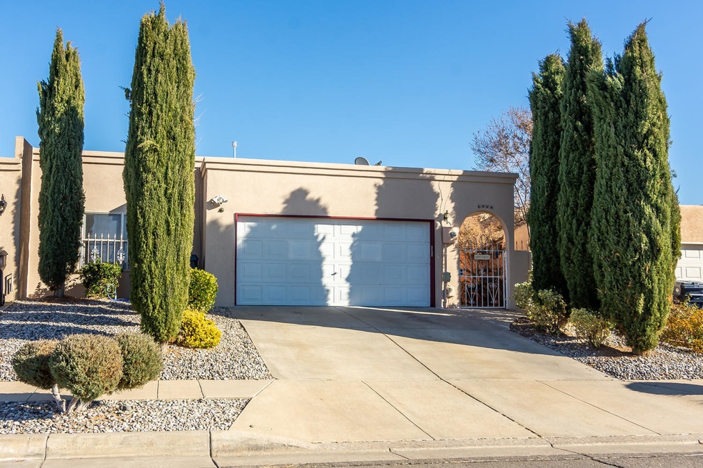 6644 Ruby St NE, Albuquerque, NM 87109 - photo 1