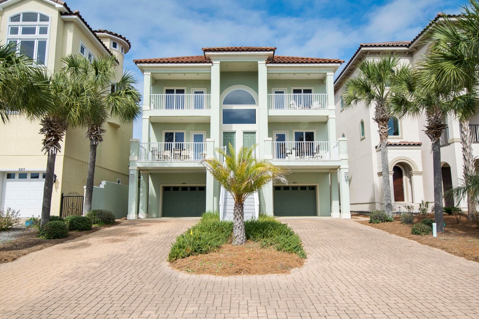 231-la-valencia-circle-004