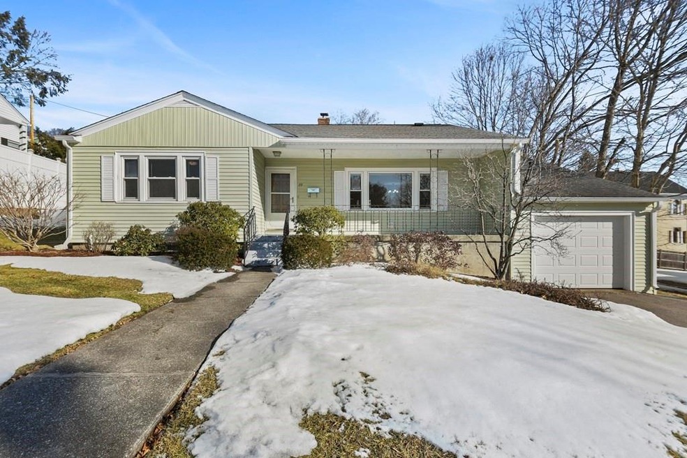 89 Westview Rd, Worcester, MA 01602 - photo 1