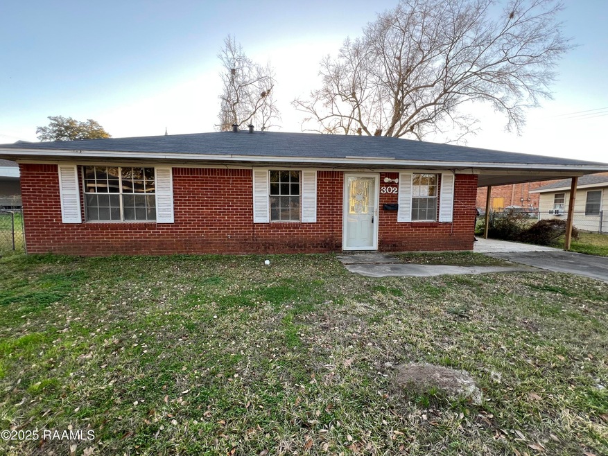 302 Mingo Circle