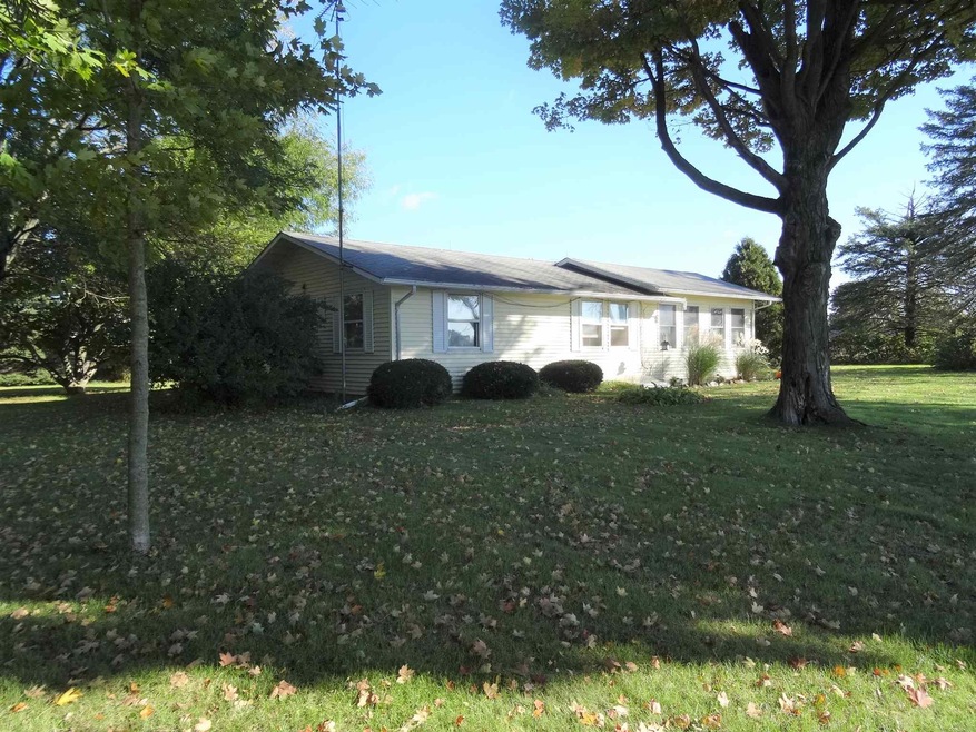 2335 E 100 S, Lagrange, IN 46761 - photo 1