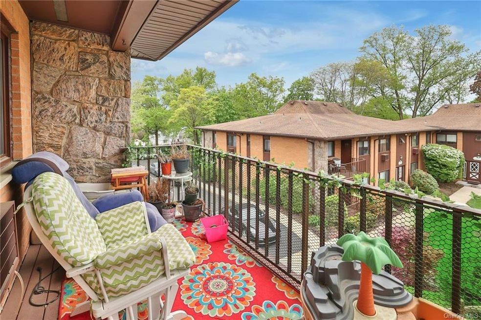 3 W Lawrence Park Dr unit 5, Piermont, NY 10968 - photo 1