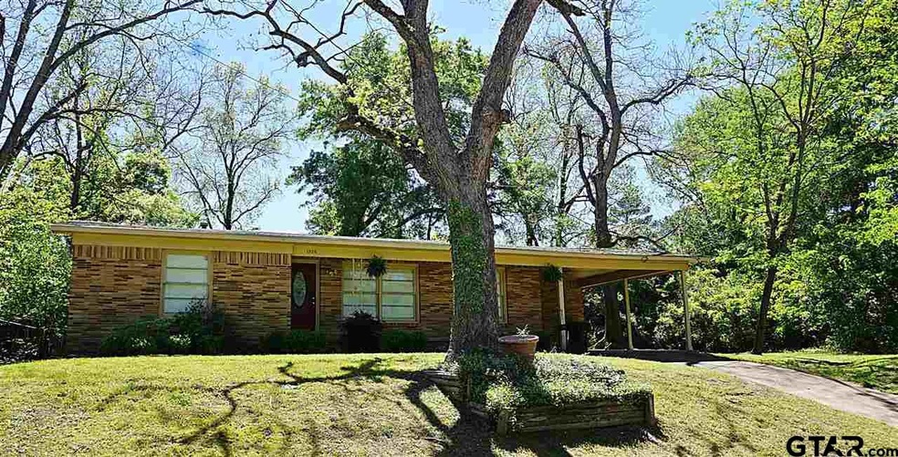 1526 1526 Graham, Tyler, TX 75701 - photo 1