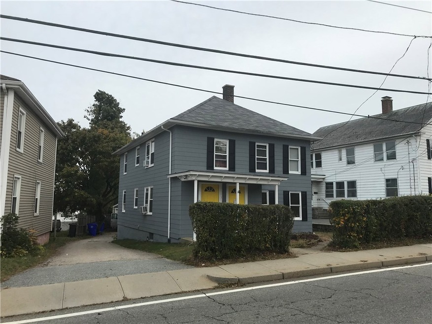 1016 Main St, West Warwick, RI 02893 - photo 1