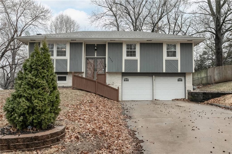 5943 Caenen St, Shawnee, KS 66216 - photo 1