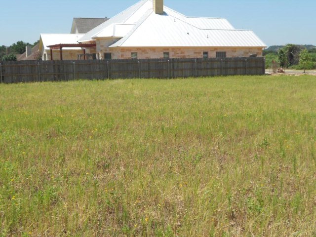 817 Kimberly Ln, Fredericksburg, TX 78624 - photo 1