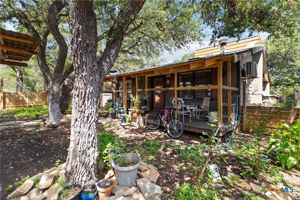 335 Flatrock Dr, Canyon Lake, TX 78133 - photo 1