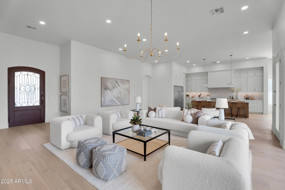 6-web-or-mls-Coconino-8