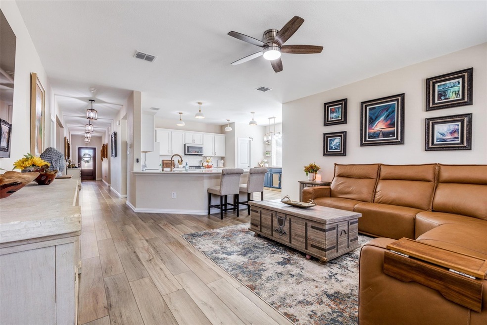 Allegro floor plan is open and spacious!