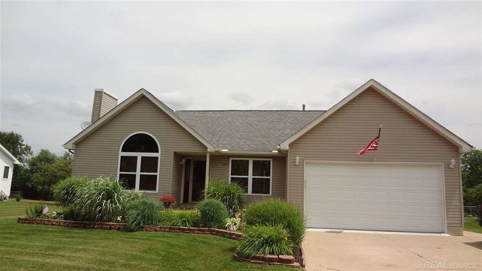 1390 Allen Rd, Kimball, MI 48074 - photo 1