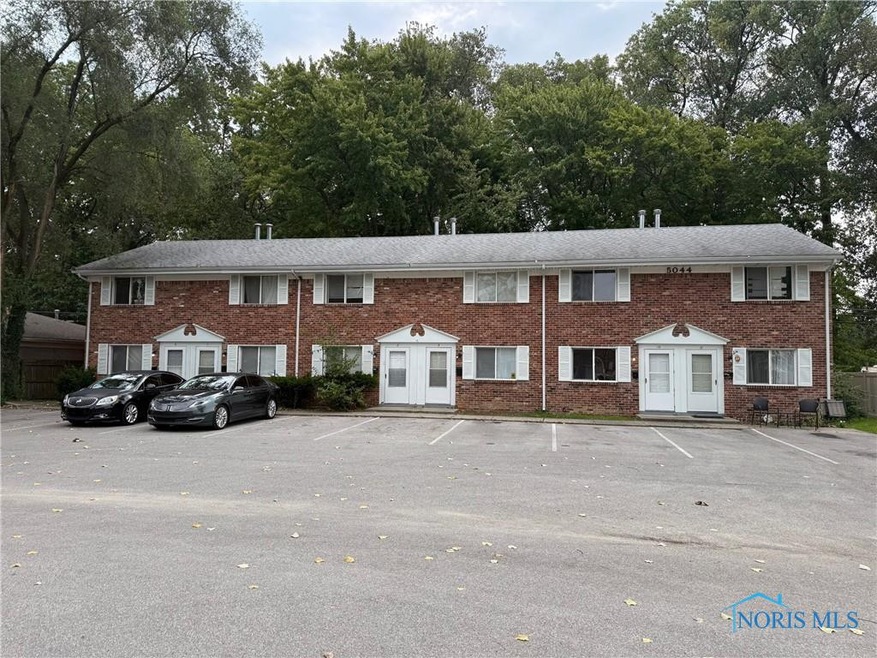 5044 Secor Rd, Toledo, OH 43623 - photo 1