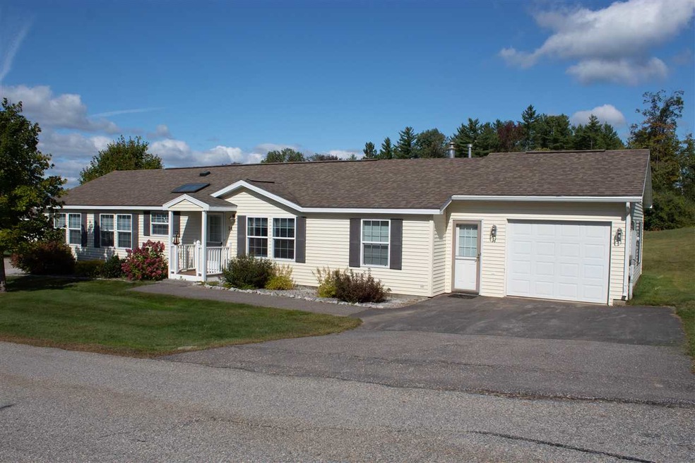 14 Mountain View Dr, Franklin, NH 03235 - photo 1