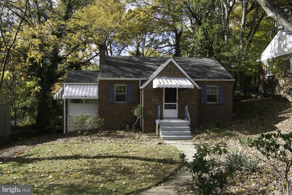 6804 Belford Dr, Takoma Park, MD 20912 - photo 1