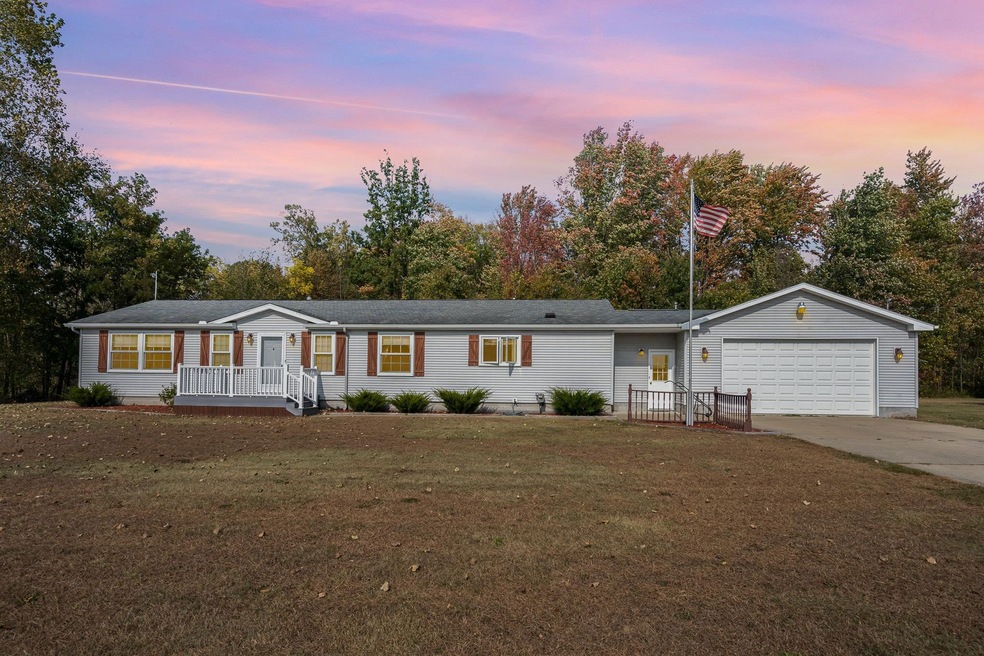 4147 Estey Rd, Rhodes, MI 48652 - photo 1