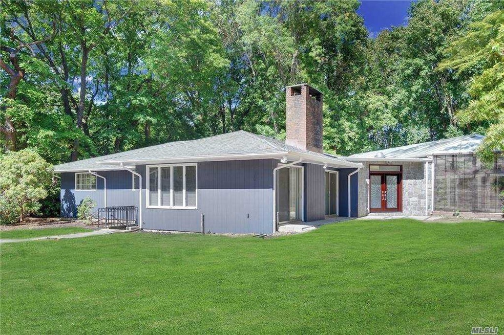 2 Old Estate Rd, Glen Cove, NY 11542 - photo 1