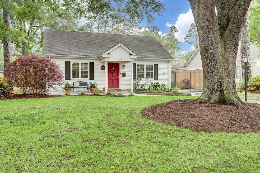 1079 Lamonte Ln, Houston, TX 77018 - photo 1