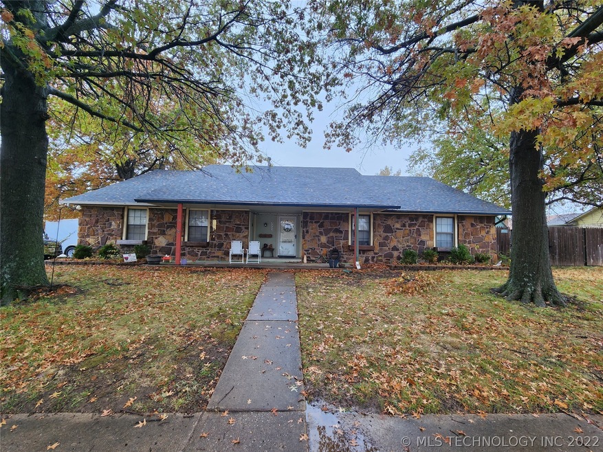 3300 E Oakridge St, Broken Arrow, OK 74014 - photo 1