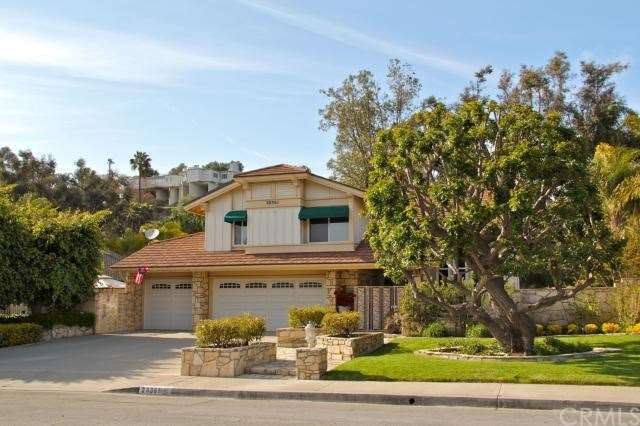 Gracious San Juan property with excellent upgrades
