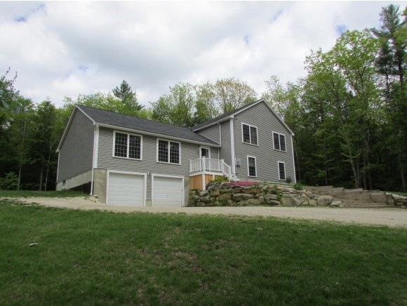 645 N Pembroke Rd, Pembroke, NH 03275 - photo 1