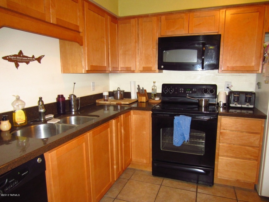 1341EftLowellSt (11)