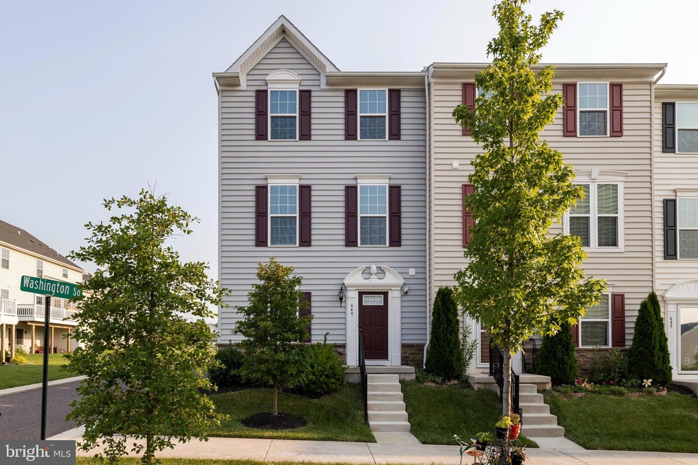 649 Washington Square, Spring City, PA 19475 - photo 1