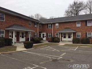 2543 Jerusalem Ave unit 1 N, North Bellmore, NY 11710 - photo 1