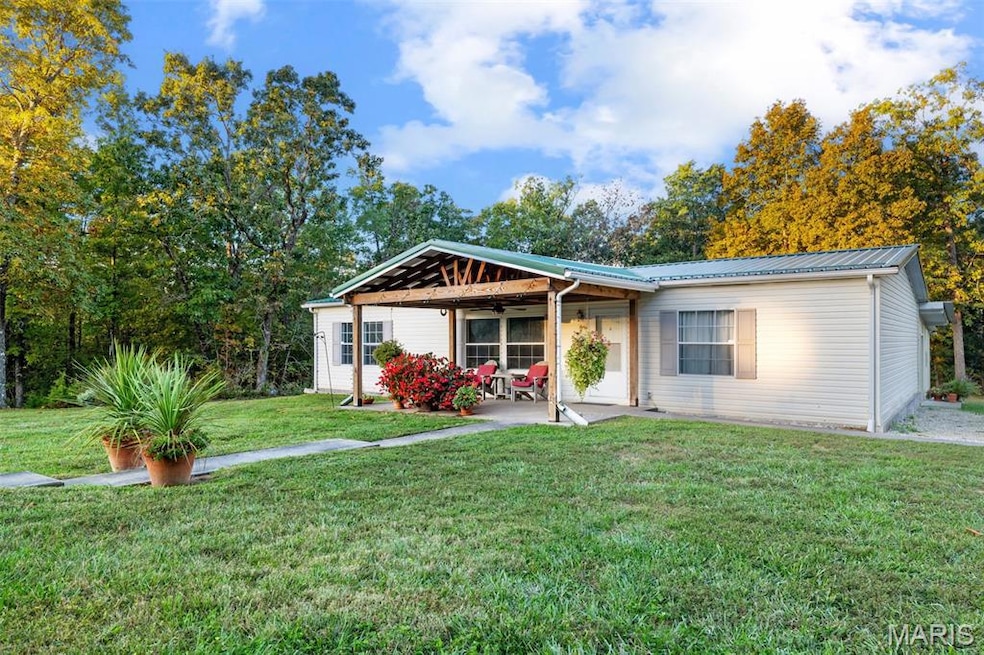 Under Contract $275,000 • Co-Listing Agent