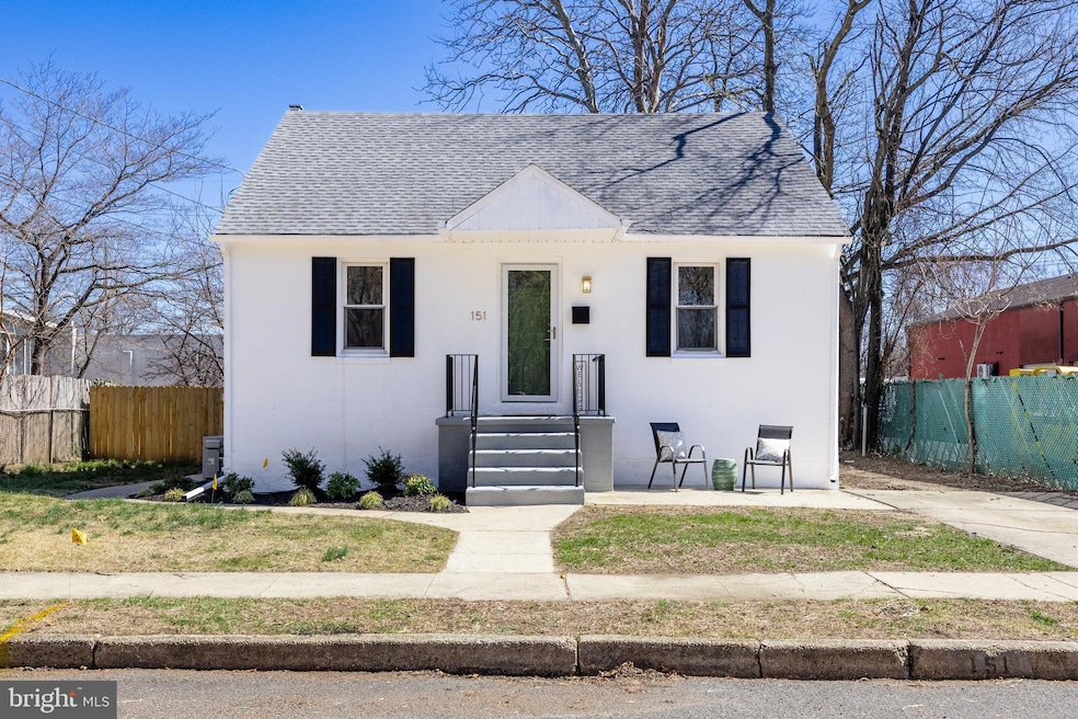 151 Delaware Ave, Mount Ephraim, NJ 08059 - photo 1