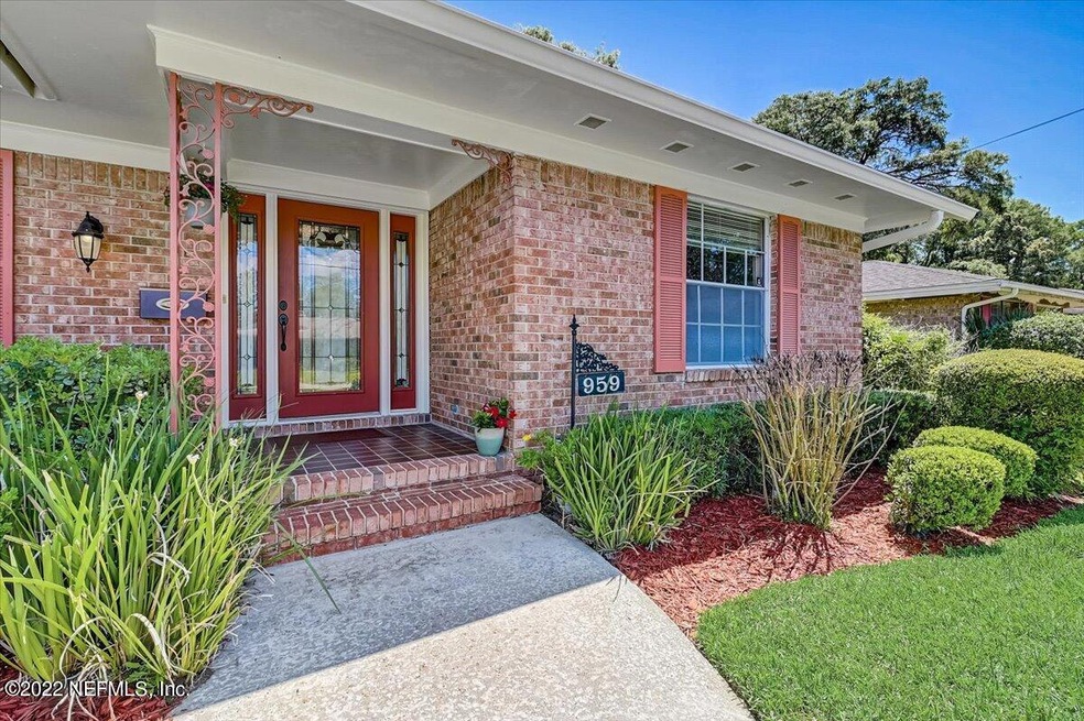 959 Parkridge Cir E, Jacksonville, FL 32211 - photo 1