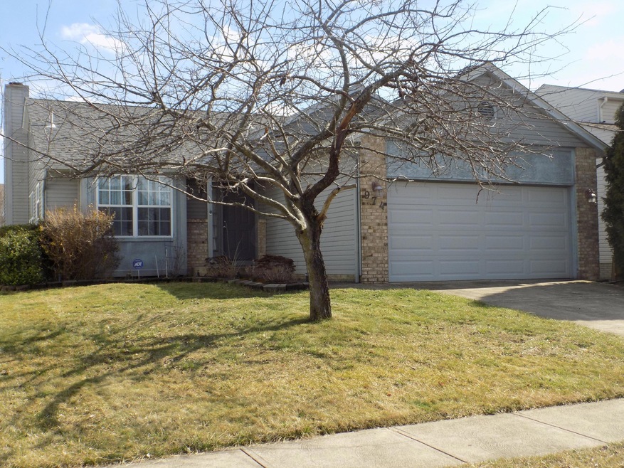 974 Western Run Dr, Columbus, OH 43228 - photo 1