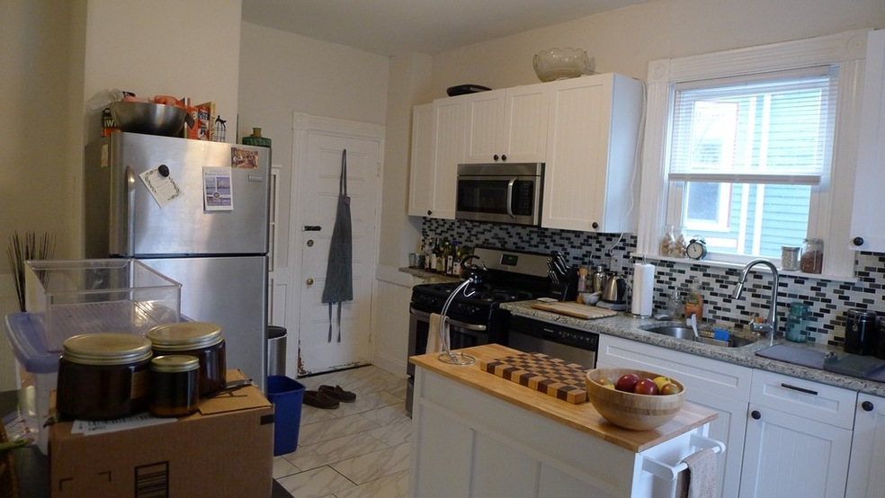 46 Brent St unit 1, Dorchester Center, MA 02124 - photo 1