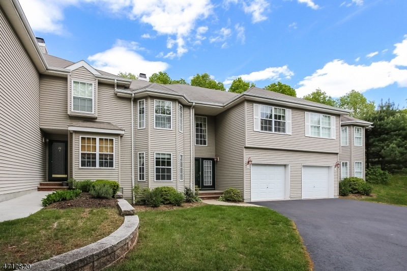 20 Spring Brook Dr unit 20, Annandale, NJ 08801 - photo 1