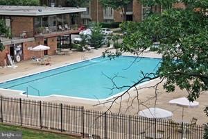 2618 Redcoat Dr unit 186-2C, Alexandria, VA 22303 - photo 1