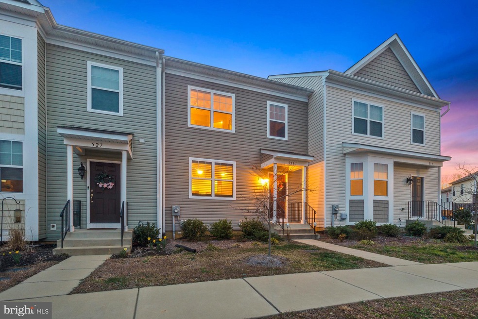 523 English Oak Ln, Prince Frederick, MD 20678 - photo 1