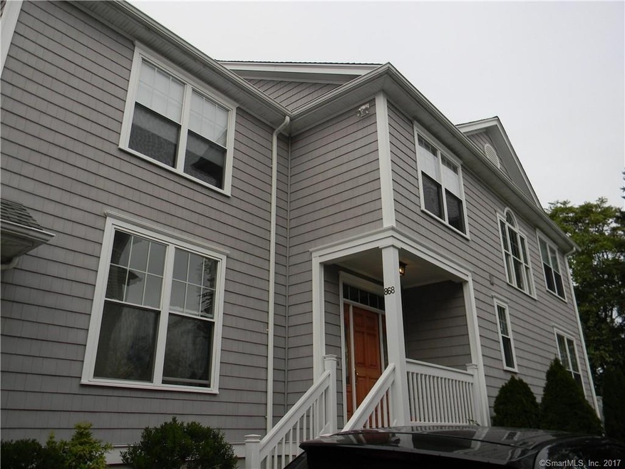 868 Oldfield Rd, Fairfield, CT 06824 - photo 1