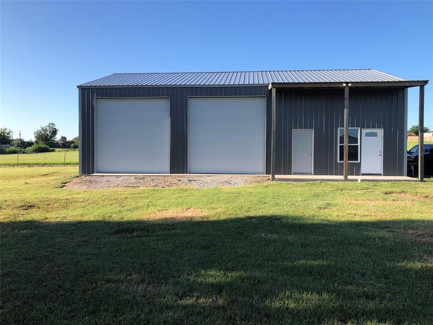 231 County Road 4795, Boyd, TX 76023 - photo 1