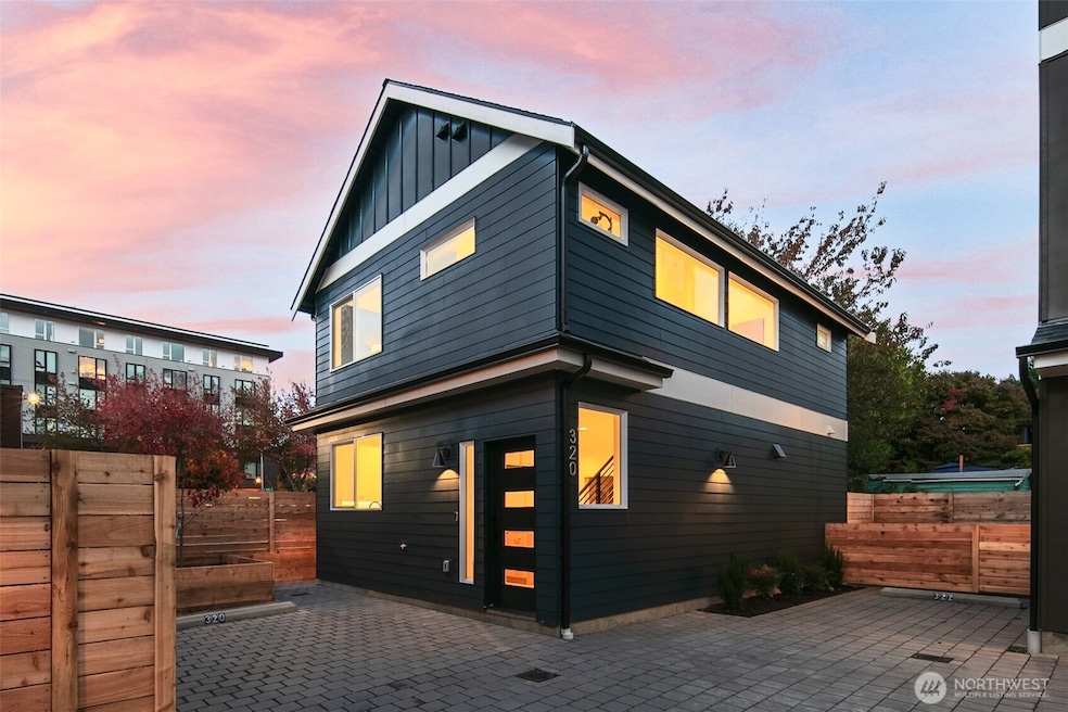 320 N 84th St, Seattle, WA 98103 - photo 1