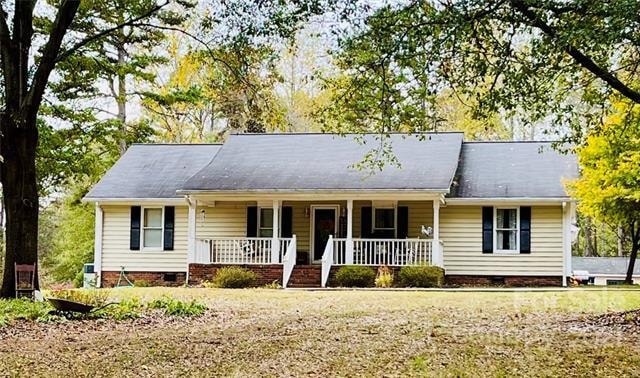 1734 Boy Scout Rd, Lincolnton, NC 28092 - photo 1