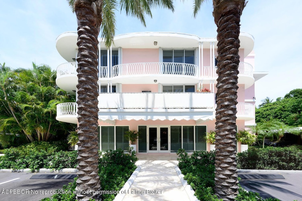 429 Australian Ave unit 9, Palm Beach, FL 33480 - photo 1