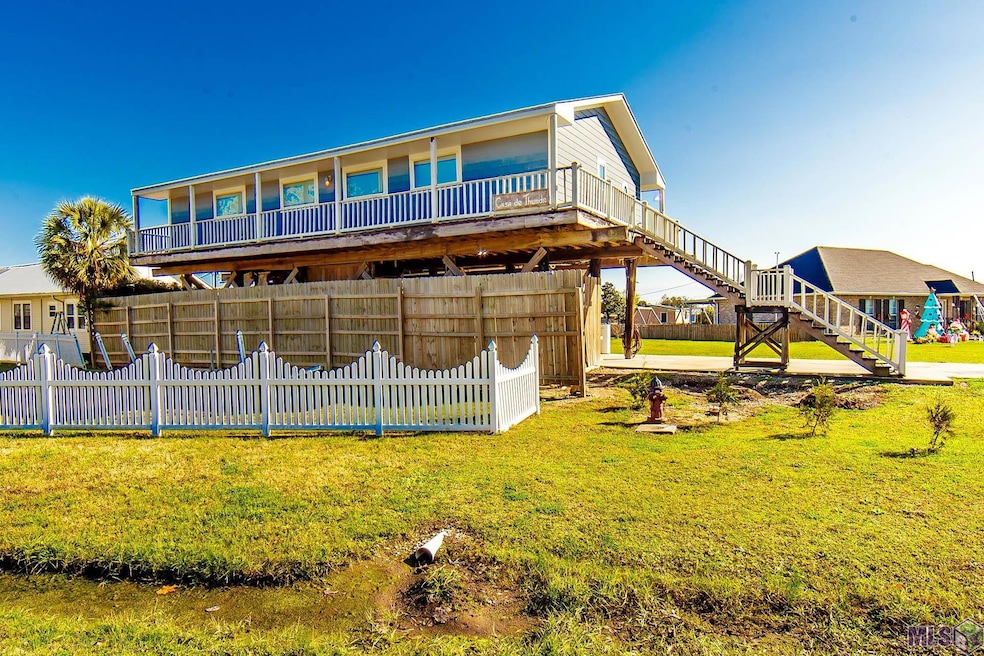 169 Highway 3162, Cut Off, LA 70345 - photo 1