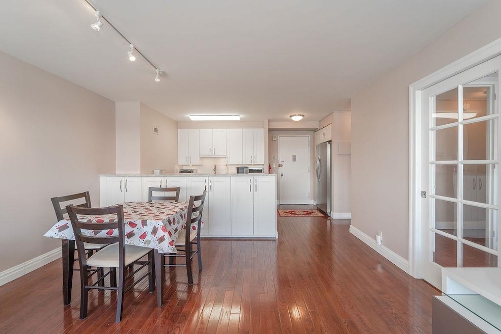 Sold $443,000 • Co-Listing Agent