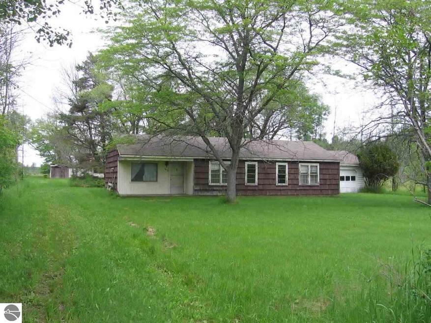 8030 Curtis Rd, Hale, MI 48739 - photo 1