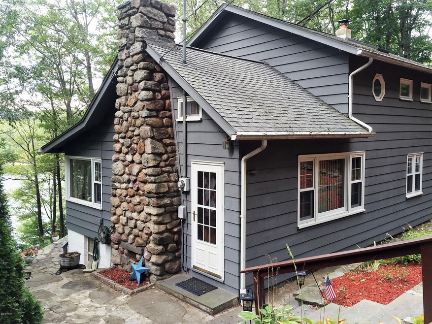 98 Paupack Point Rd, Hawley, PA 18428 - photo 1