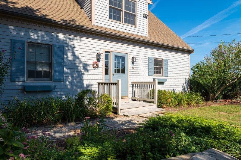 8 Dyar Rd, Mattapoisett, MA 02739 - photo 1