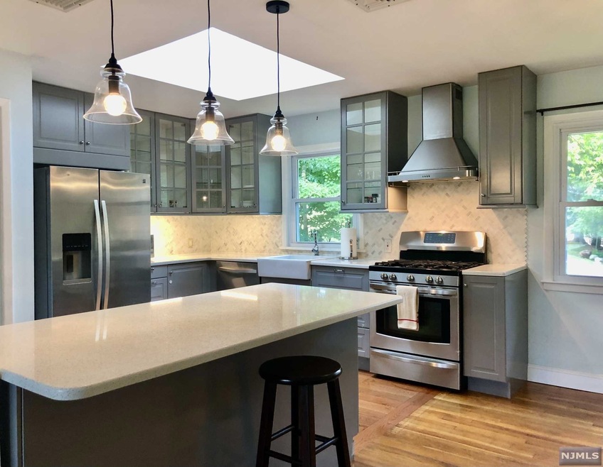 3 Azalea Ln, Montvale, NJ 07645 - photo 1