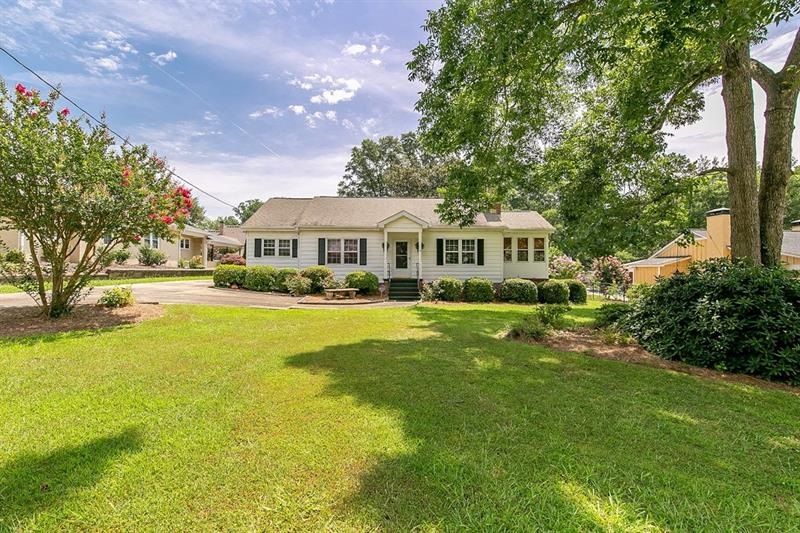 63 Whitlock Dr SW, Marietta, GA 30064 - photo 1