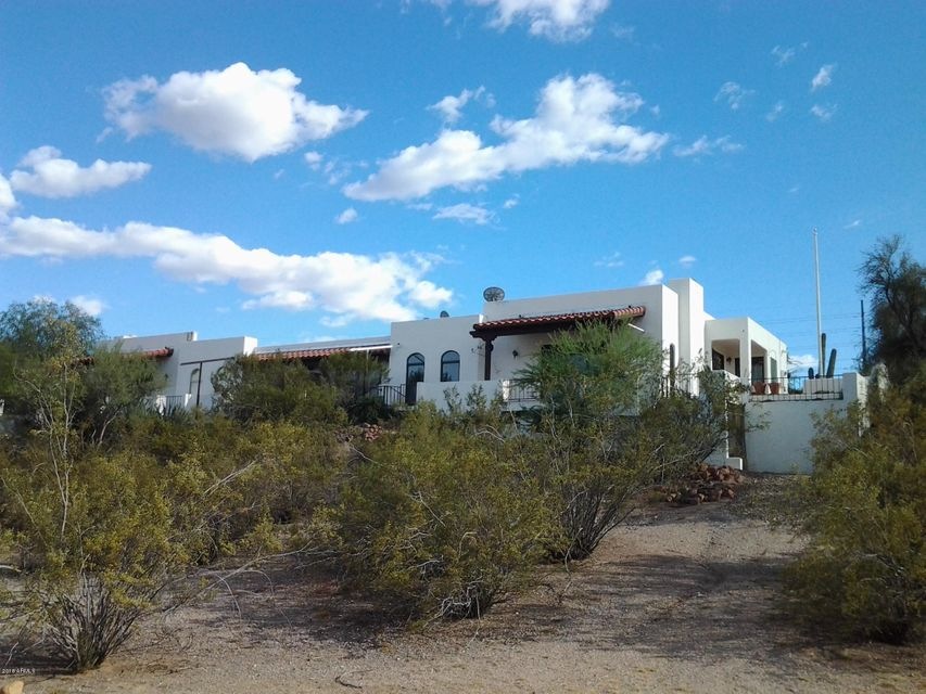 Country Club Villa's-Front[1]